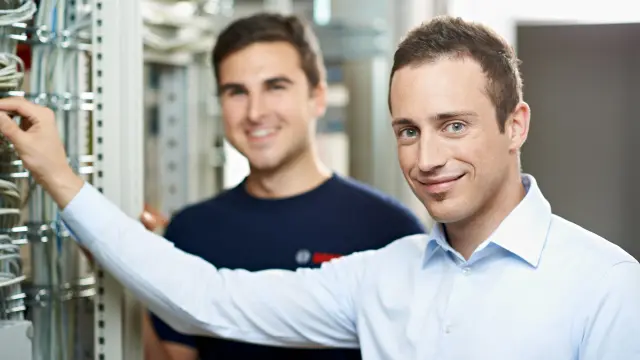 Junior Managers Program